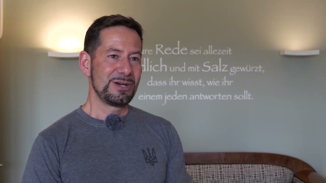 Mit dem Feuerlöscher