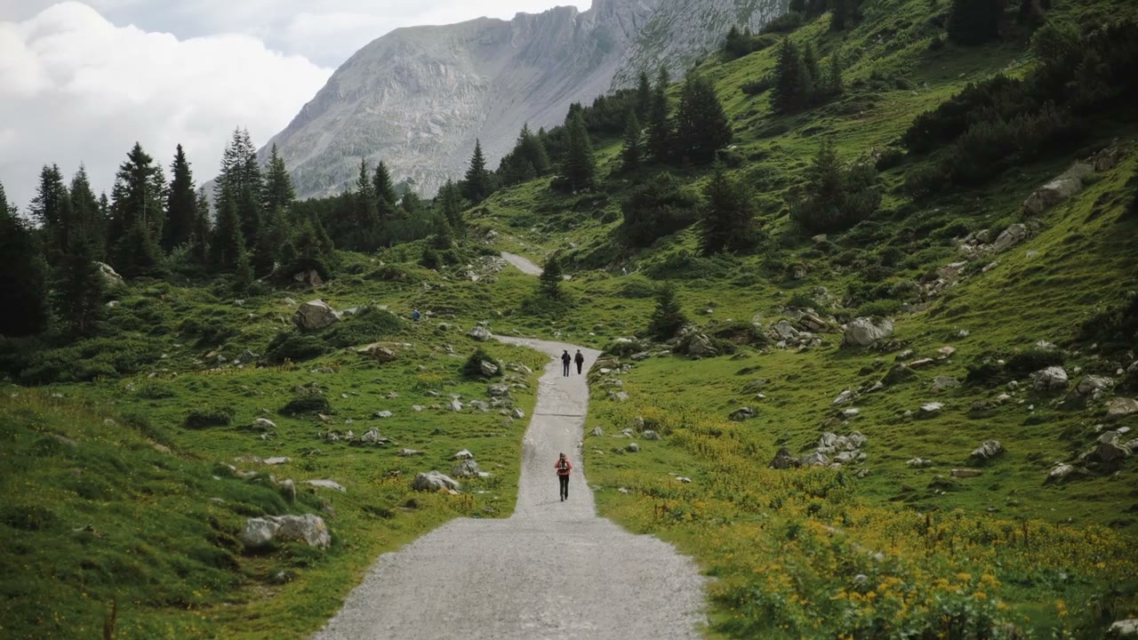 Mehr als Wandern: