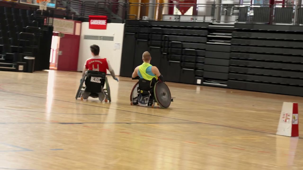 Rollstuhl-Rugby stärkt Teamgeist